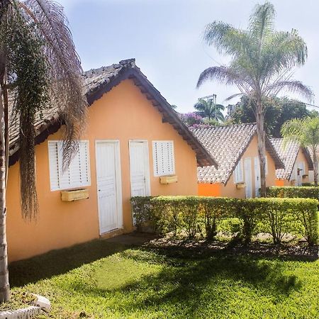 Chales Dois Amores Hotel Aguas de Sao Pedro Luaran gambar